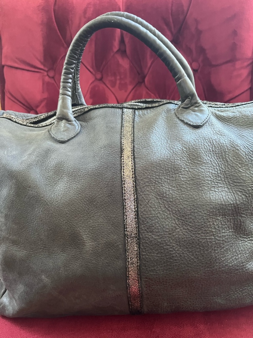 Aridza Bross leather handbag in a blue/grey with sparkle detailing - Picture 2 of 13